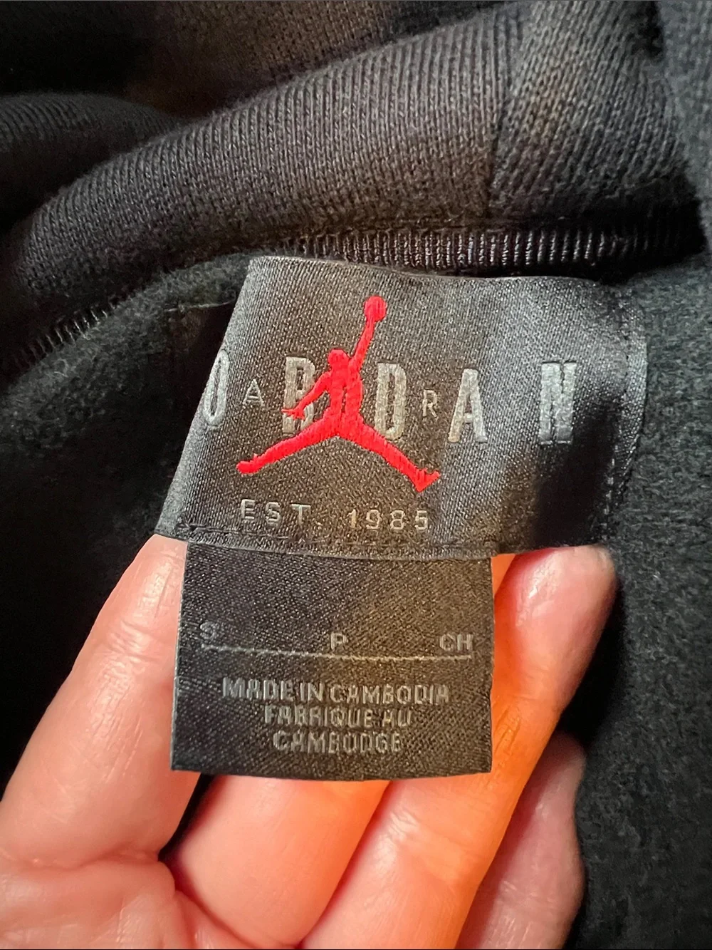 AUTHENTIC NIKE AIR JORDAN GRAPHIC FLEECE  HOODIE DC9713-010 Size Small